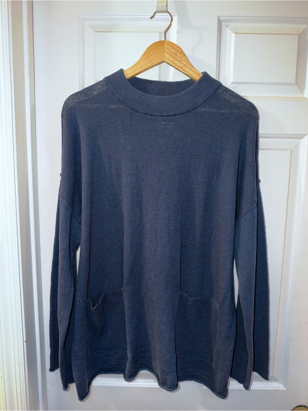 NWT retail $128 size XS #FreePeople,#Free-est.
“Knit tunic sweater” navy color.